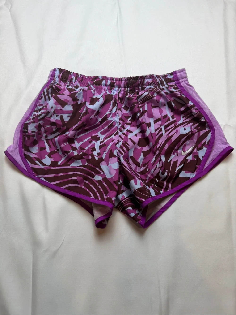 Nike Purple Patterned Girls Athletic Shorts Size small